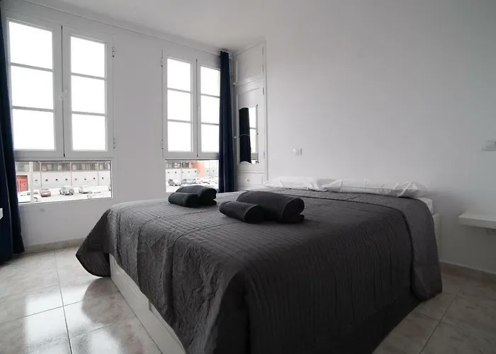 Harbour With Sea View Апартаменты *