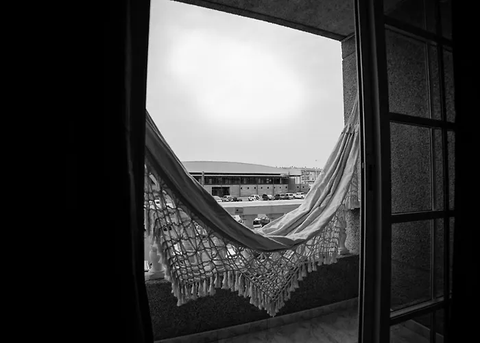 Апартаменты Harbour With Sea View Коральео