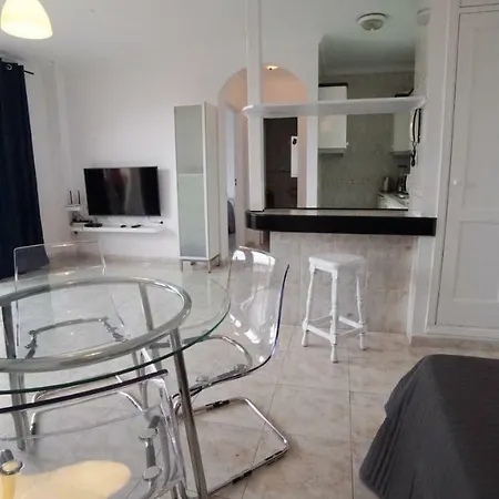 Harbour With Sea View شقة كوراليهو